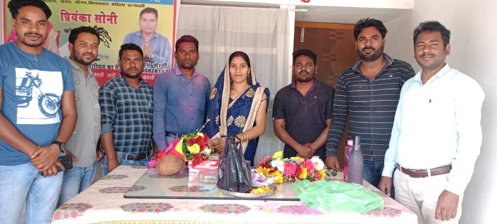 प्रियंका सोनी बनी खैरा (क) की ग्राम प्रधान।
