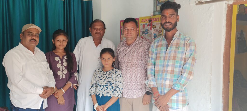 हर्षोल्लास के साथ मनाया गया ईद-उल-फितर का त्योहार,  बच्चों में दिखा गजब का उत्साह।