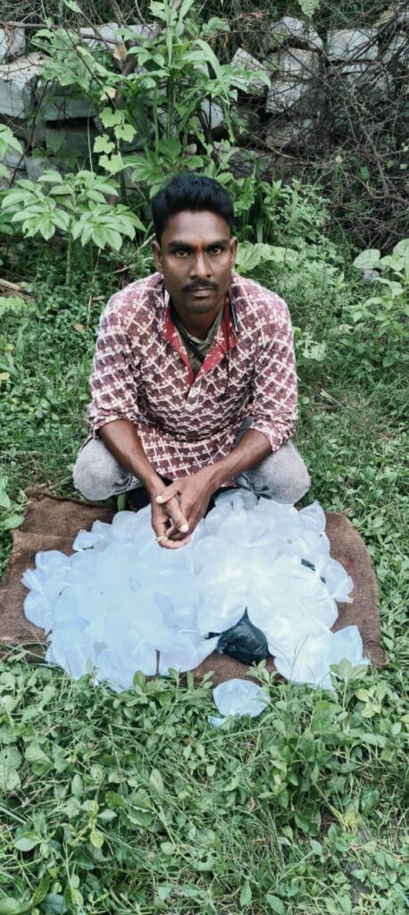 आबकारी विभाग की कार्रवाई,25 बल्क लीटर अवैध महुआ शराब जब्त I