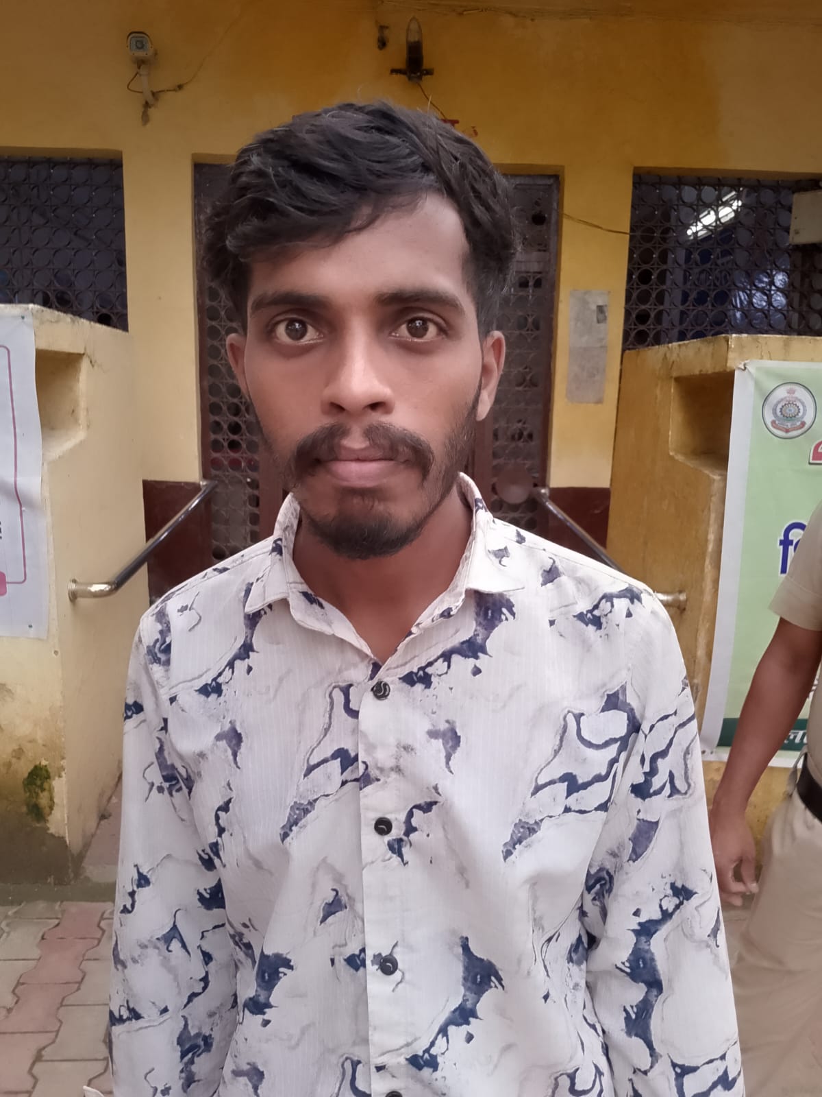 गांजा तस्करी का खुलासा: अमेज़न पार्सल में छिपाकर कर रहे थे सप्लाई, एक आरोपी गिरफ्तार