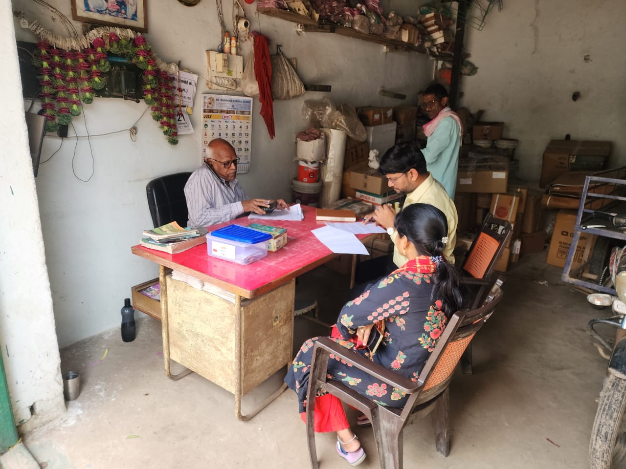 त्योहारी सीजन में खाद्य सुरक्षा पर विशेष नजर, प्रशासन की जांच टीम ने मारा छापा I