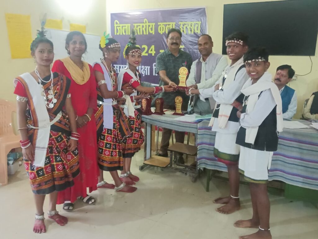 दानेश्वरी सिन्हा के निर्देशन में माता बहादुर कलारिन के आदर्श मंचन ने लिखी नई इबारत,,