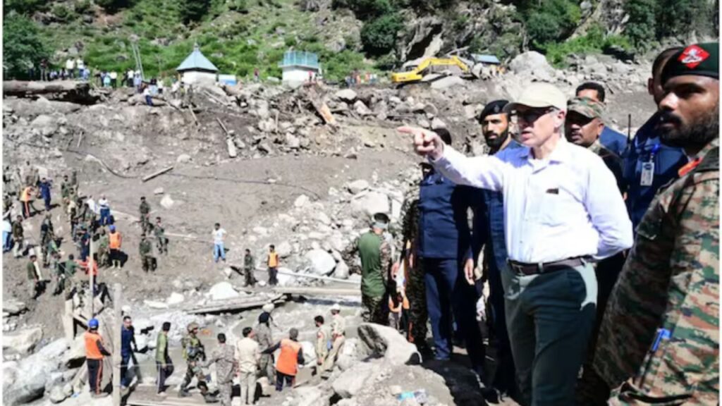 Kishtwar cloudburst: छासोती गांव में चार दिन बाद भी जारी तलाश, लापता परिजनों के इंतजार में बिलखते परिवार, सीएम उमर के सामने छलका दर्द