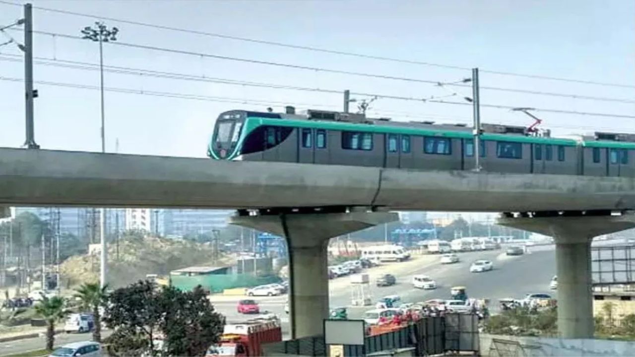 Noida और Greater Noida में मेट्रो की रफ्तार! बोटैनिकल गार्डन से ग्रेटर नोएडा तक मेट्रो का नया रूट, जानिए कब शुरू होगा सफर