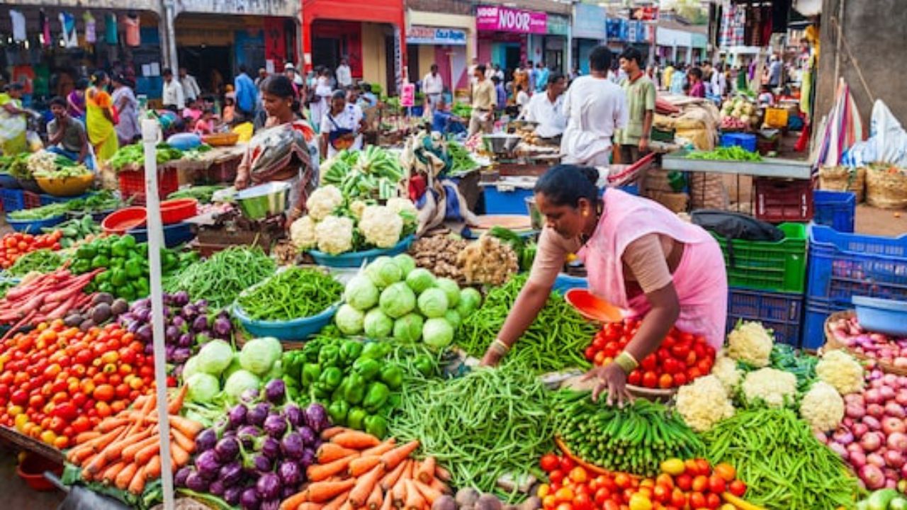 WPI Inflation 2025: थोक और खुदरा मुद्रास्फीति में गिरावट, खाद्य और ईंधन की कीमतों में भारी कमी