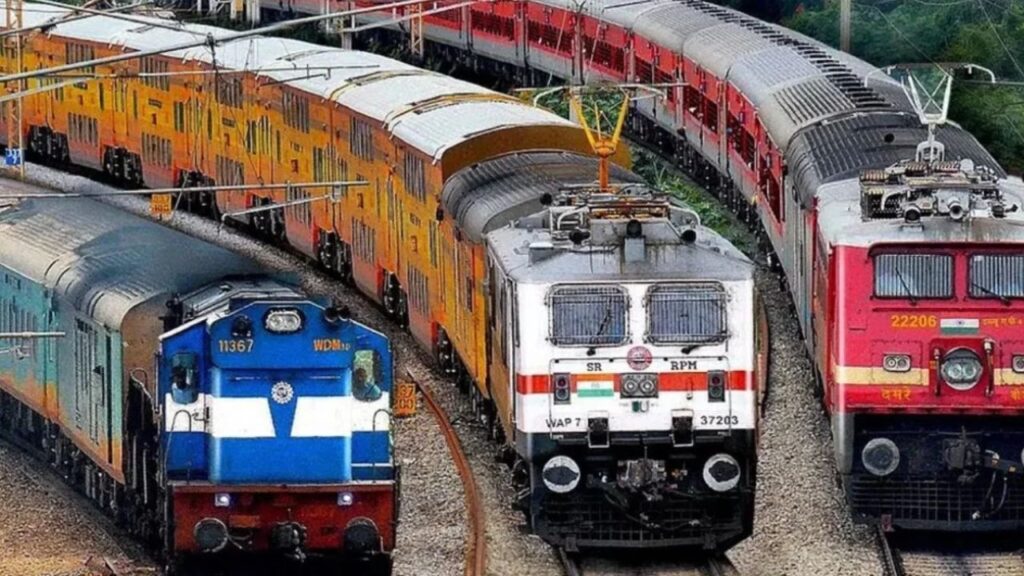 Special Trains: रेल मंत्री ने नई ट्रेनों की घोषणा की! दिवाली और छठ के सीजन में 12,000 से अधिक विशेष ट्रेनें, यात्रियों के लिए खुशखबरी