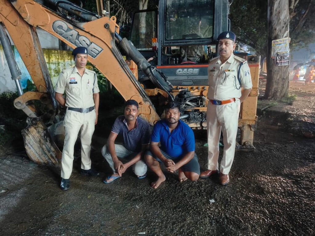 घरघोड़ा पुलिस ने 6 घंटे में जेसीबी लूटकांड किया खुलासा