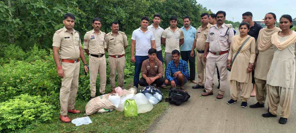 आबकारी विभाग की कार्रवाई,170 बल्क लीटर महुआ शराब एवं 800 किलो महुआ लाहन जब्त