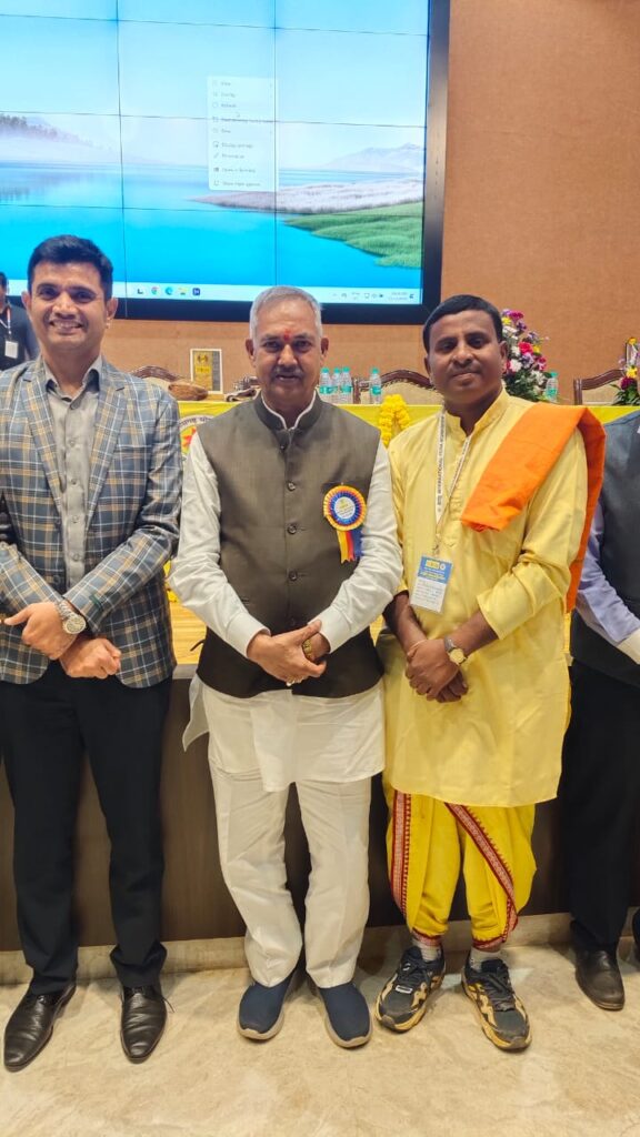 अंतर्राष्ट्रीय योग कार्यशाला में शामिल हुए जिलाध्यक्ष अर्जुन धनंजय सिन्हा,