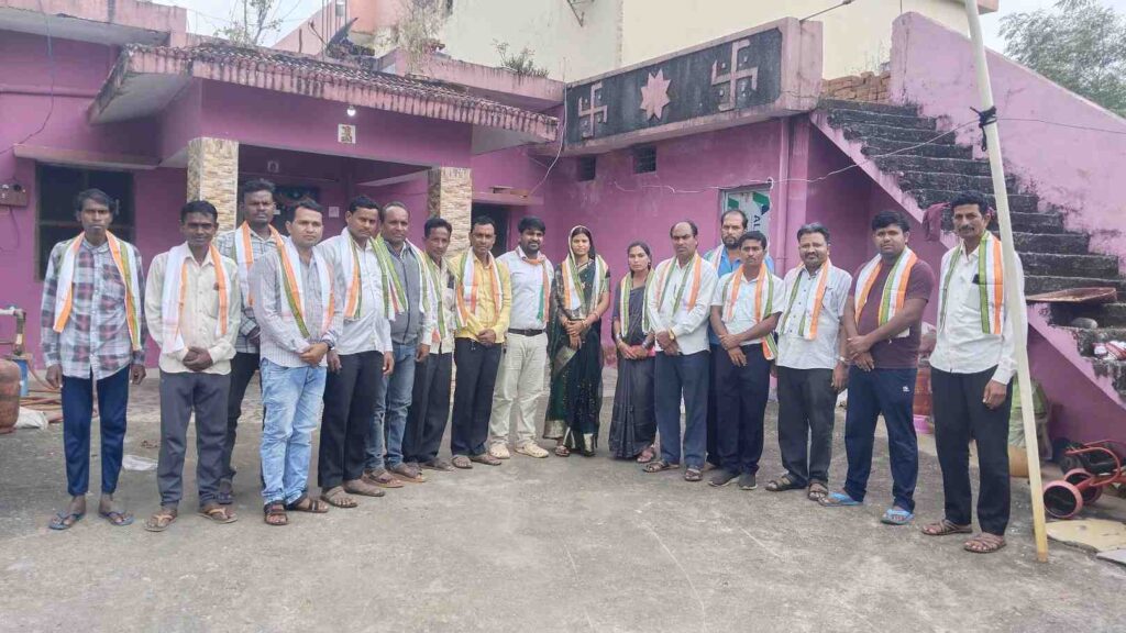 बया मंडल अध्यक्ष क़े नेतृत्व में कांग्रेस का महत्वपूर्ण बैठक हुआ सम्पन्न:प्रमोद साहू