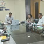 दीपावली से पहले बलौदाबाजार में कलेक्टर ने कानून-व्यवस्था और विभागीय तैयारियों की समीक्षा की