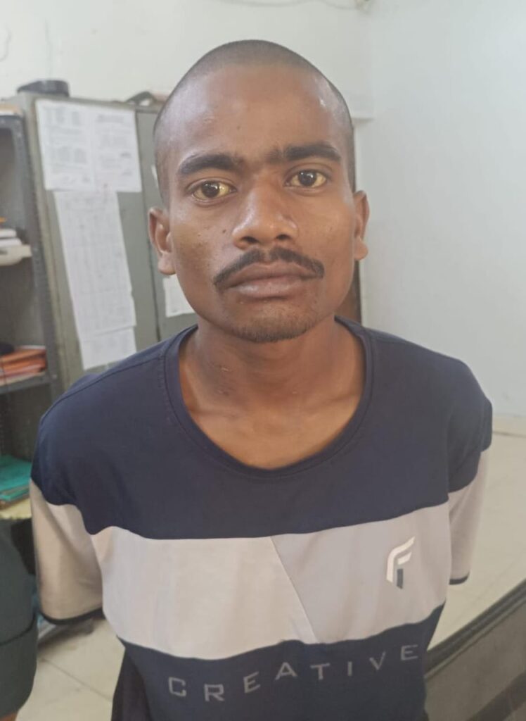 भाटापारा पुलिस की बड़ी कार्रवाई : मोटरसाइकिल चोरी करने वाला आरोपी गिरफ्तार, चोरी की बाइक बरामद