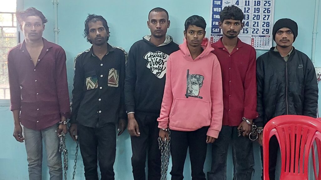 गरियाबंद पुलिस द्वारा 24 घण्टे के भीतर डकैती के अपचारी बालक सहित 07 आरोपियों को किया गया, गिरफ्तार,