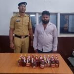 समाधान सेल की सक्रियता से बड़ी कार्रवाई — सिटी कोतवाली पुलिस ने अवैध शराब बेचने वाले आरोपी को रंगे ह...