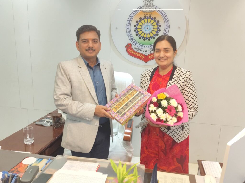 एएसपी बेमेतरा श्रीमती ज्योति सिंह का पदोन्नति पर सम्मान, बनीं 21वीं वाहिनी करकाभाट की सेनानी