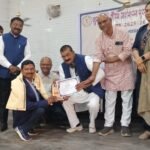 मुख्यमंत्री गौरव अलंकरण पुरस्कार शिक्षादूत से प्रधान पाठक गफ्फार खान सम्मानित हुए