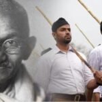 राष्ट्रपिता महात्मा गांधी के खिलाफ आरएसएस का दुष्प्रचार