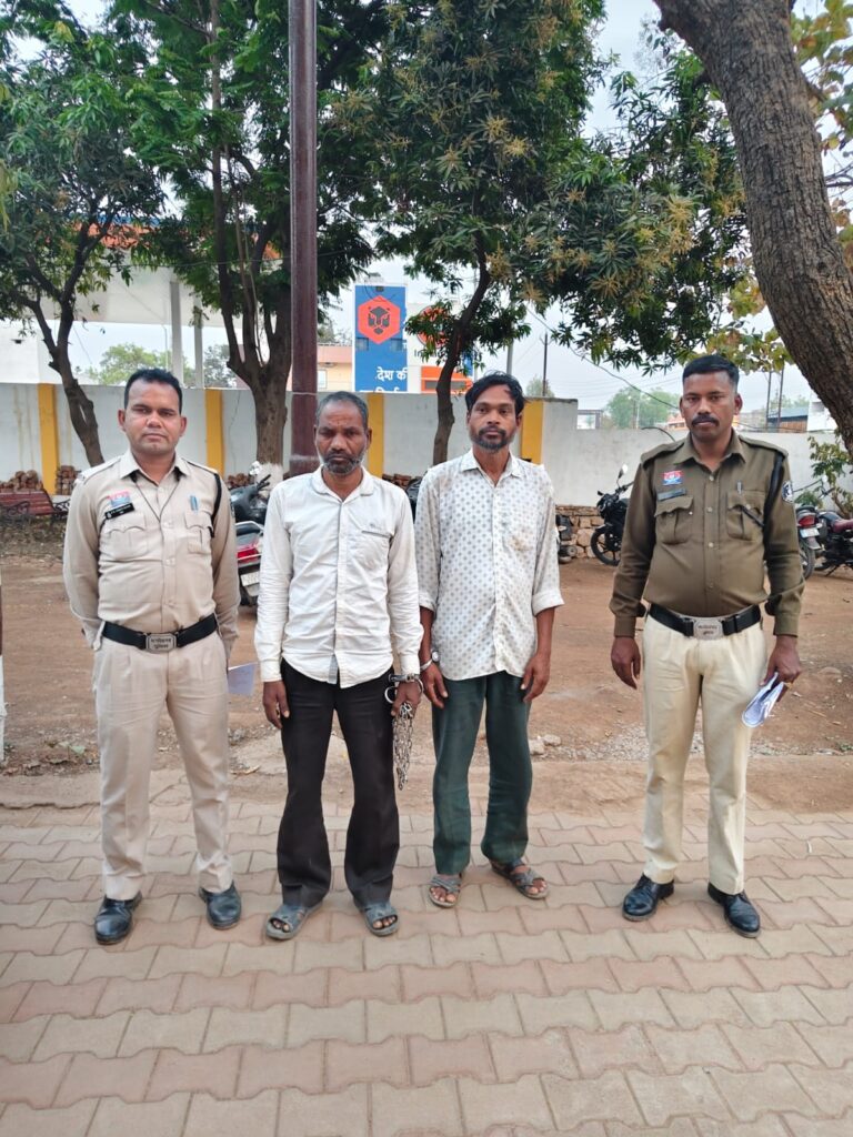 लोहे की छड़ चोरी का खुलासा: चोरी करने वाला व खरीदार दोनों गिरफ्तार