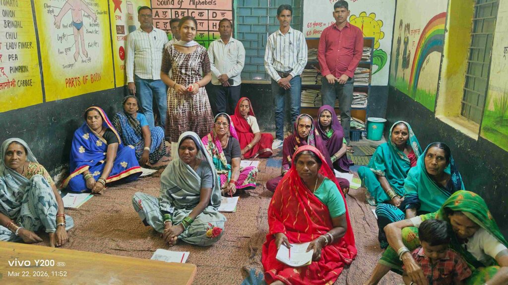 उल्लास नव साक्षरता महा परीक्षा का सफल आयोजन, बुजुर्ग महिलाओं ने दिखाई उत्साहपूर्ण भागीदारी