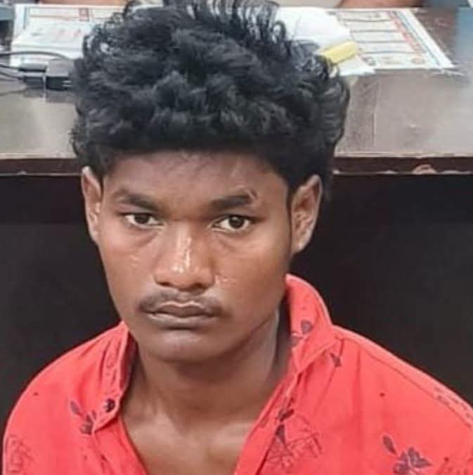 रायगढ़: आधी रात घर में घुसकर युवक पर चाकू से हमला, आदतन बदमाश साहिल एक्का गिरफ्तार