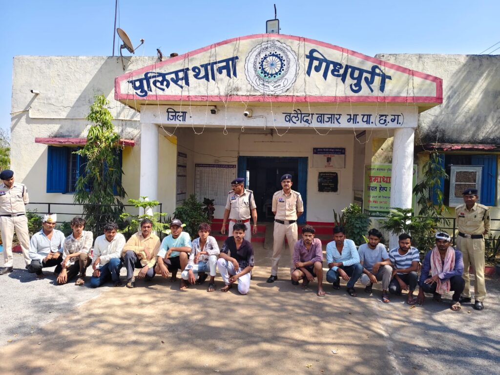 होली पर विवाद: ग्राम गैतरा में दो पक्षों में मारपीट, 13 आरोपी गिरफ्तार