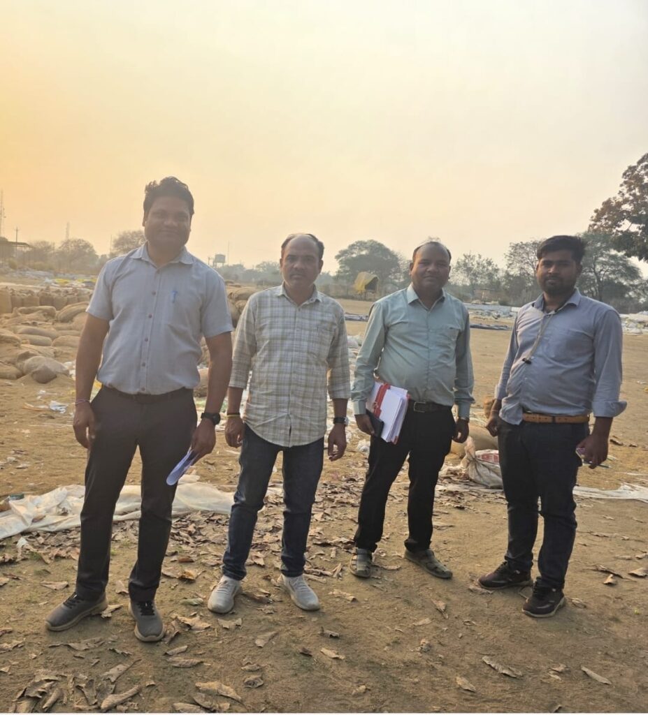 उपार्जित धान में मिलावट का मामला: बलौदाबाजार प्रशासन सख्त, उपार्जन केंद्रों पर पहुंची जांच टीम