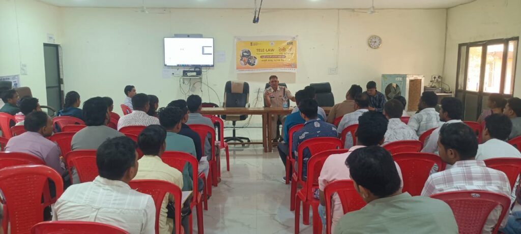 पलारी में चॉइस सेंटर संचालकों की सुरक्षा बैठक, CCTV लगाना अनिवार्य