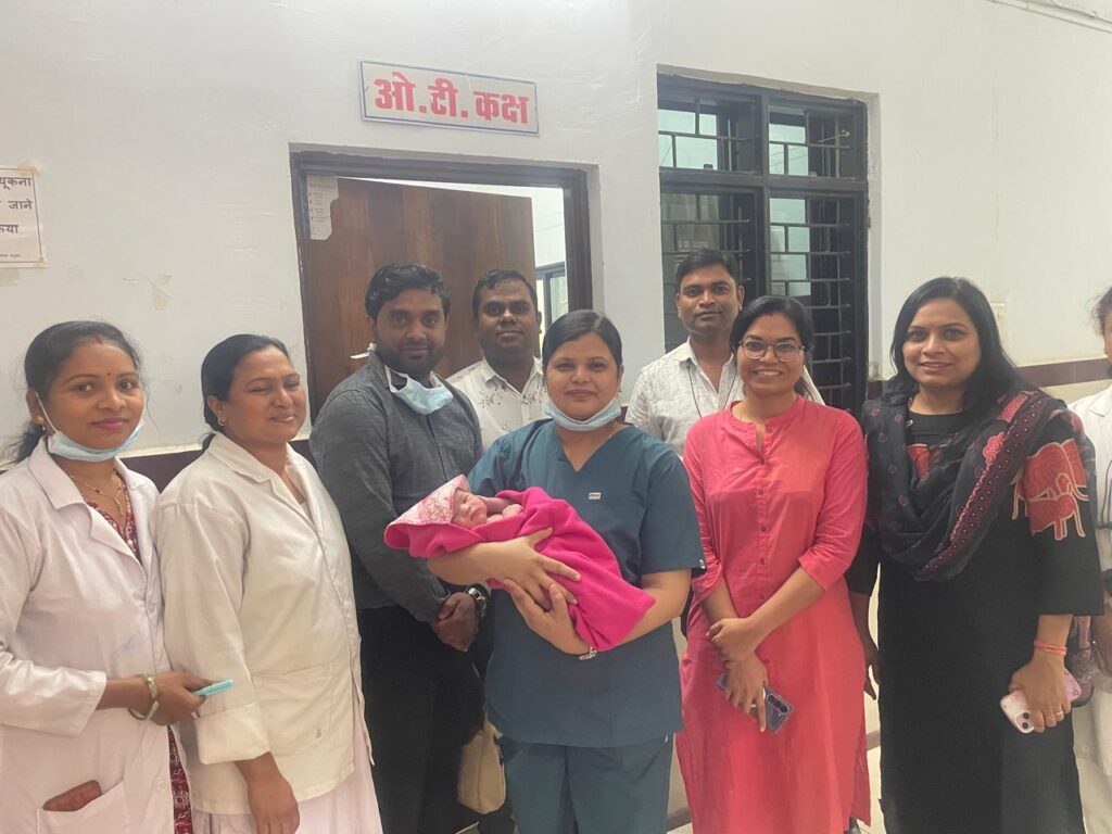 बसना सामुदायिक स्वास्थ्य केंद्र में सिजेरियन प्रसव सुविधा शुरू, क्षेत्र की माताओं के लिए बड़ी सौगात