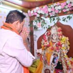 बसना में नवरात्रि की आस्था विधायक डॉ. संपत अग्रवाल ने की माँ जगदंबा की आराधना