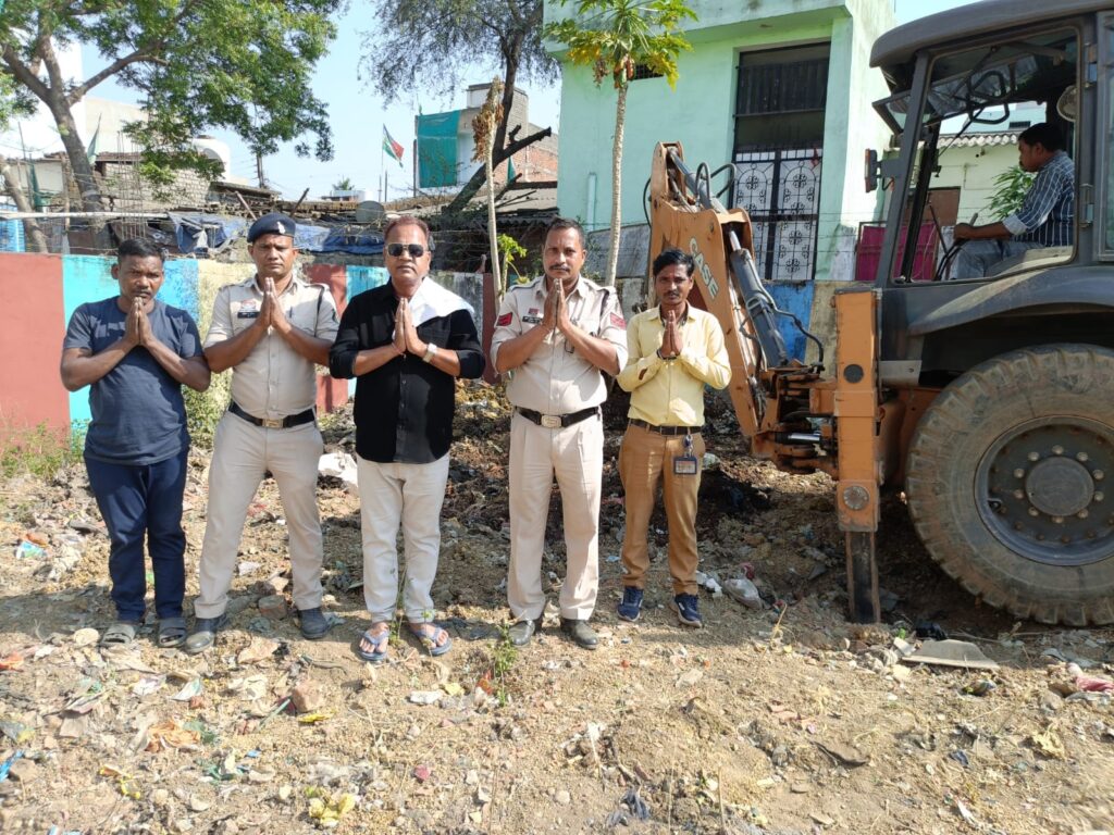 मानवता की मिसाल: कृष्ण मित्र फाउंडेशन ने 6 लावारिस शवों का किया सम्मानपूर्वक अंतिम संस्कार सेवा भावना और संवेदनशील कार्यशैली से समाज में बना प्रेरणादायक उदाहरण