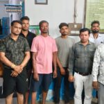 कसडोल पुलिस की बड़ी कार्रवाई: सार्वजनिक स्थानों पर जाम छलकाने वाले 13 आरोपी गिरफ्तार