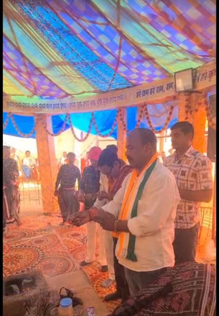 गुनियाडीपा भिखापाली एवं जगदीशपुर में गूंजा भक्ति का स्वर, नाम संकीर्तन यज्ञ में उमड़ी श्रद्धालुओं की भीड़