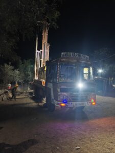 अवैध बोर खनन पर प्रशासन सख्त: दो बोरवेल मशीन जब्त, कार्रवाई जारी