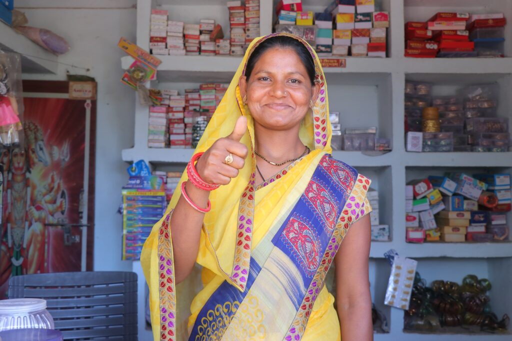 महतारी वंदन योजना बनी गायत्री साहू का संबल: दुखों के पहाड़ के बीच ‘आत्मनिर्भरता’ की नई उड़ान
