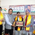 अंतरराष्ट्रीय मंच पर छाए महासमुंद के विजय मिर्चे, ‘पंडित मातादीन–मूर्तिदेवी स्मृति सम्मान’ से हुए अलंकृत