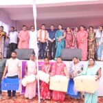 सुशासन तिहार: श्रीफल मछुआ समिति को मिले आइस बॉक्स और महाजाल, हितग्राहियों ने मुख्यमंत्री का जताया आभार