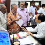 जनदर्शन में 103 आवेदनों पर सुनवाई, कलेक्टर के निर्देश—शिकायतों का समयबद्ध समाधान सुनिश्चित करें