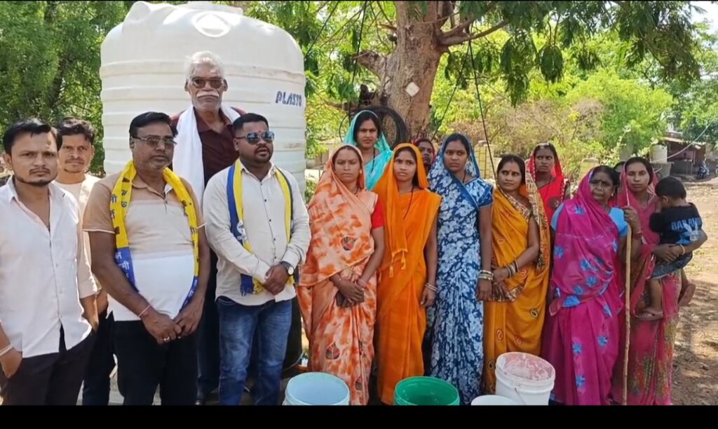 ग्राम पोड़ में गहराया जल संकट, पानी को लेकर रोजाना विवाद — ग्रामीणों ने चिकन सेंटर हटाने और टैंकर सुविधा की मांग की, 