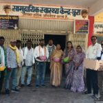 विधायक जनक ध्रुव के जन्मदिन पर कांग्रेसियों ने मरीजों को बांटे फल, दीर्घायु की कामना,