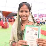 साय सरकार का ‘सुशासन तिहार’ बना मददगार: मिनटों में टाकेश्वरी को मिला राशन कार्ड