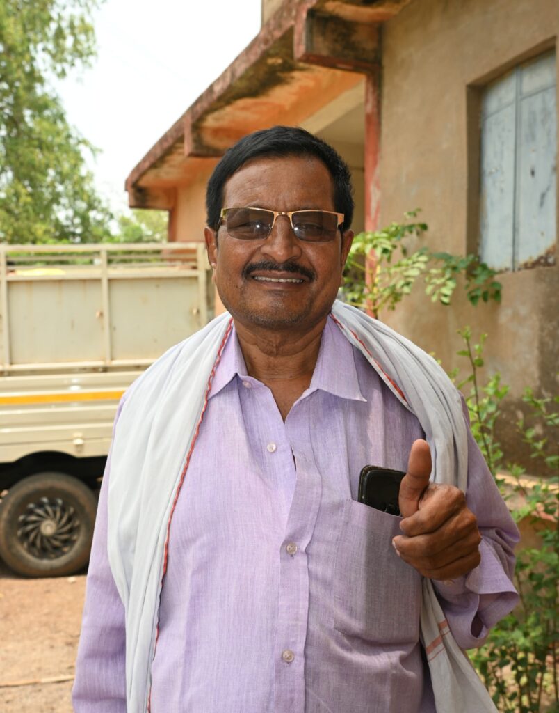 समय पर खाद-बीज मिलने से खिले किसानों के चेहरे अग्रिम उठाव से किसान बालचंद बांधे की चिंता हुई दूर