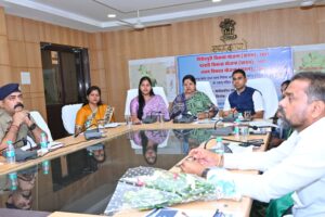 नगर तथा ग्राम निवेश समिति की बैठक सम्पन्न, गिरौदपुरी, पलारी एवं लवन विकास योजना 2041 को मिली मंजूरी