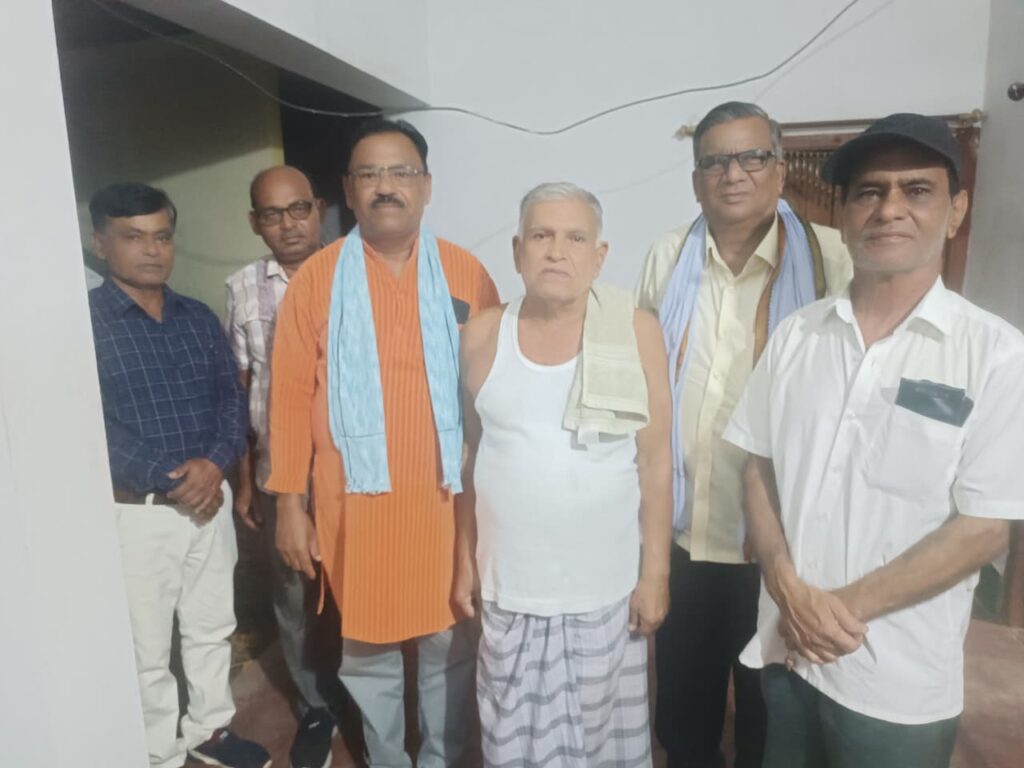 उत्कल ब्राह्मण समाज पिथौरा के सदस्यता अभियान को मिली नई गति, खुरसीपार में 5 लोग बने सदस्य