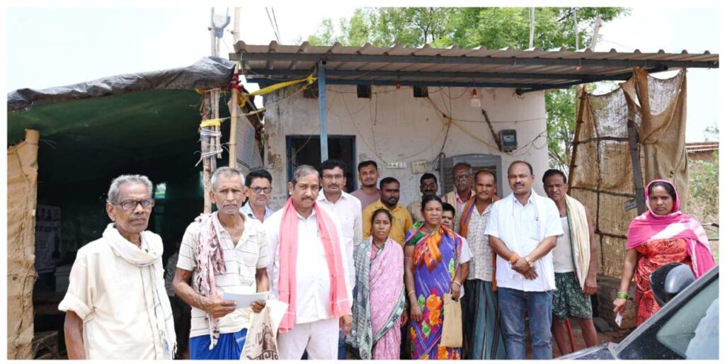 खाद संकट पर फूटा किसानों का गुस्सा, समिति निरीक्षण में खुली व्यवस्था की पोल समय पर खाद नहीं मिली तो होगा बड़ा जनआंदोलन – मोक्ष कुमार प्रधान