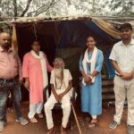 अपनों ने छोड़ा साथ, इंसानियत बनी सहारा: नया सवेरा जन कल्याण समिति ने असहाय बुजुर्ग को दिलाया नया जीवन गिरौदपुरी धाम से रेस्क्यू कर वृद्धाश्रम में कराया प्रवेश, स्वास्थ्य परीक्षण के बाद उपलब्ध कराई आवश्यक सुविधाएं
