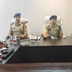 नवपदस्थ एसपी गौरव राय से पत्रकारों की पहली मुलाकात: पत्रकार सुरक्षा, ओवरलोडिंग और सीमेंट संयंत्रों के रवैये पर उठे सवाल