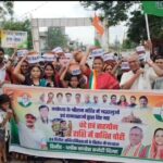 राम मंदिर में कथित चढ़ावा चोरी के विरोध में कांग्रेस का अनोखा प्रदर्शन, महिलाओं ने मटकी फोड़कर जताया आक्रोश