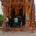 बालसमुंद तालाब स्थित सिद्धेश्वर महादेव मंदिर में सावन के पहले सोमवार पर उमड़ी अटूट आस्था सुबह से देर शाम तक गूंजता रहा ‘हर-हर महादेव’, दूर-दराज के गांवों से पहुंचे श्रद्धालु