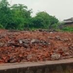 ग्राम पंचायत गोलझर में सार्वजनिक हित में अतिक्रमण हटाने का मामला सुलझा, विवादित मकान सामाजिक भवन के निर्माण हेतु तोड़ा गया