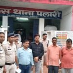फर्जी ट्रांसफर का खेल बेनकाब! CMHO के जाली हस्ताक्षर से आदेश तैयार, ग्रामीण चिकित्सा सहायक समेत 4 गिरफ्तार
